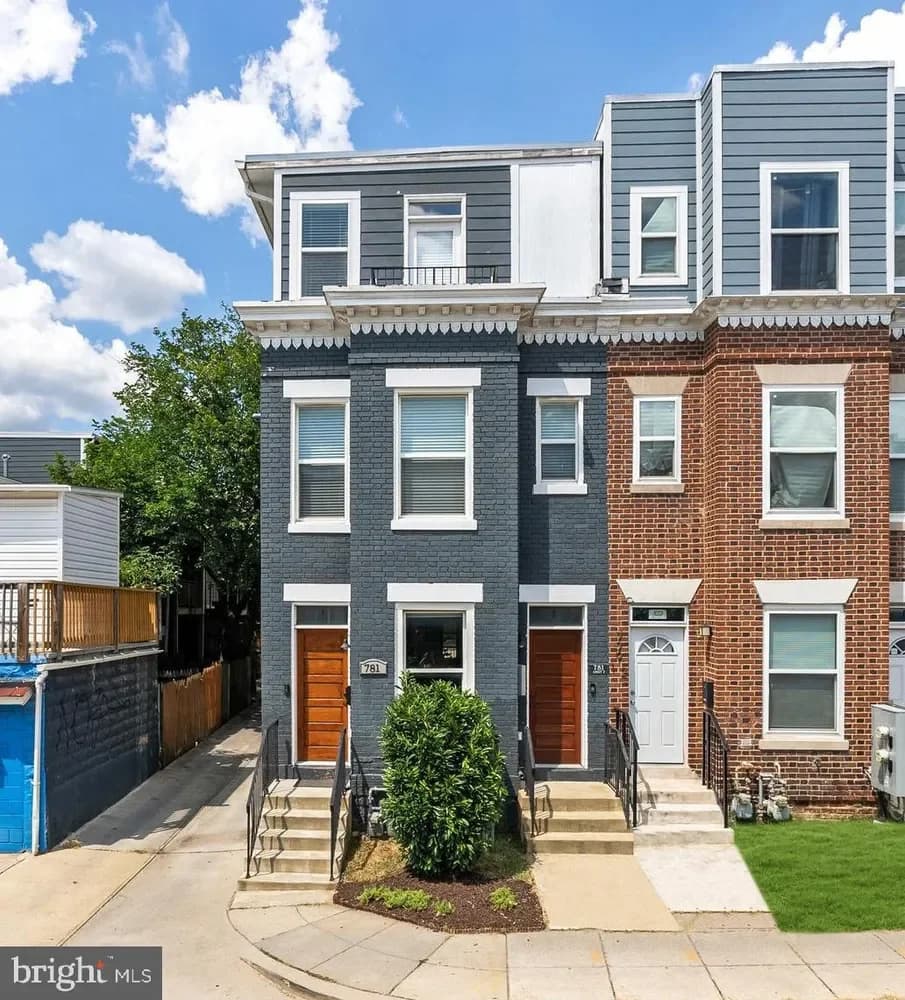 781 Columbia Road Northwest