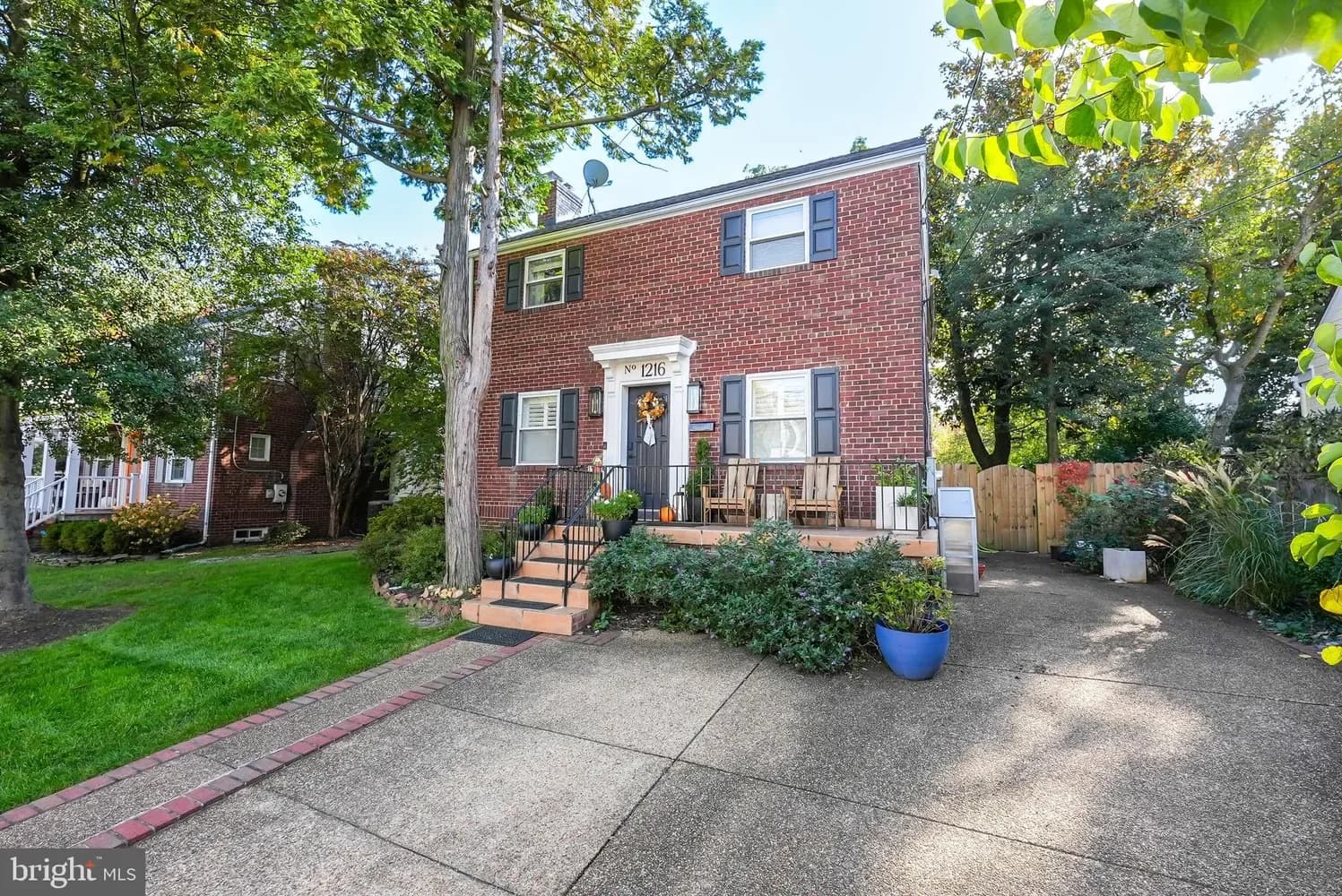 1216 West Braddock Road