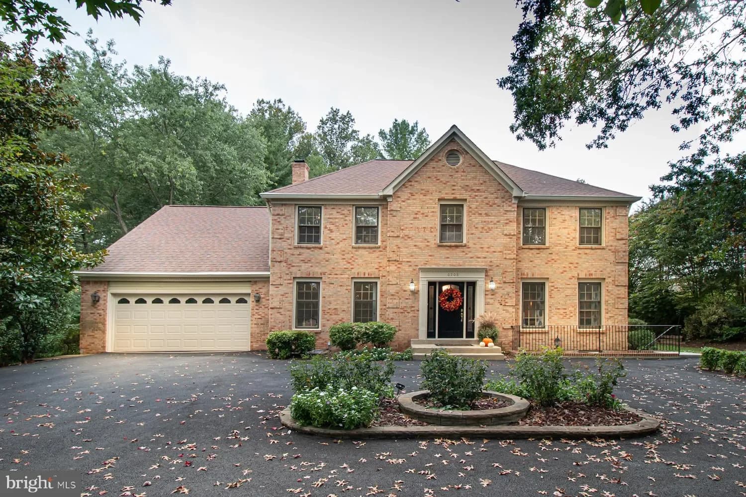 6208 Homespun Lane