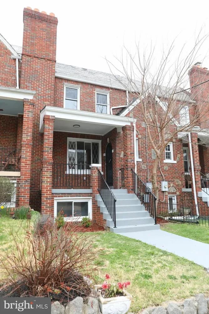 5221 2nd Street Northwest