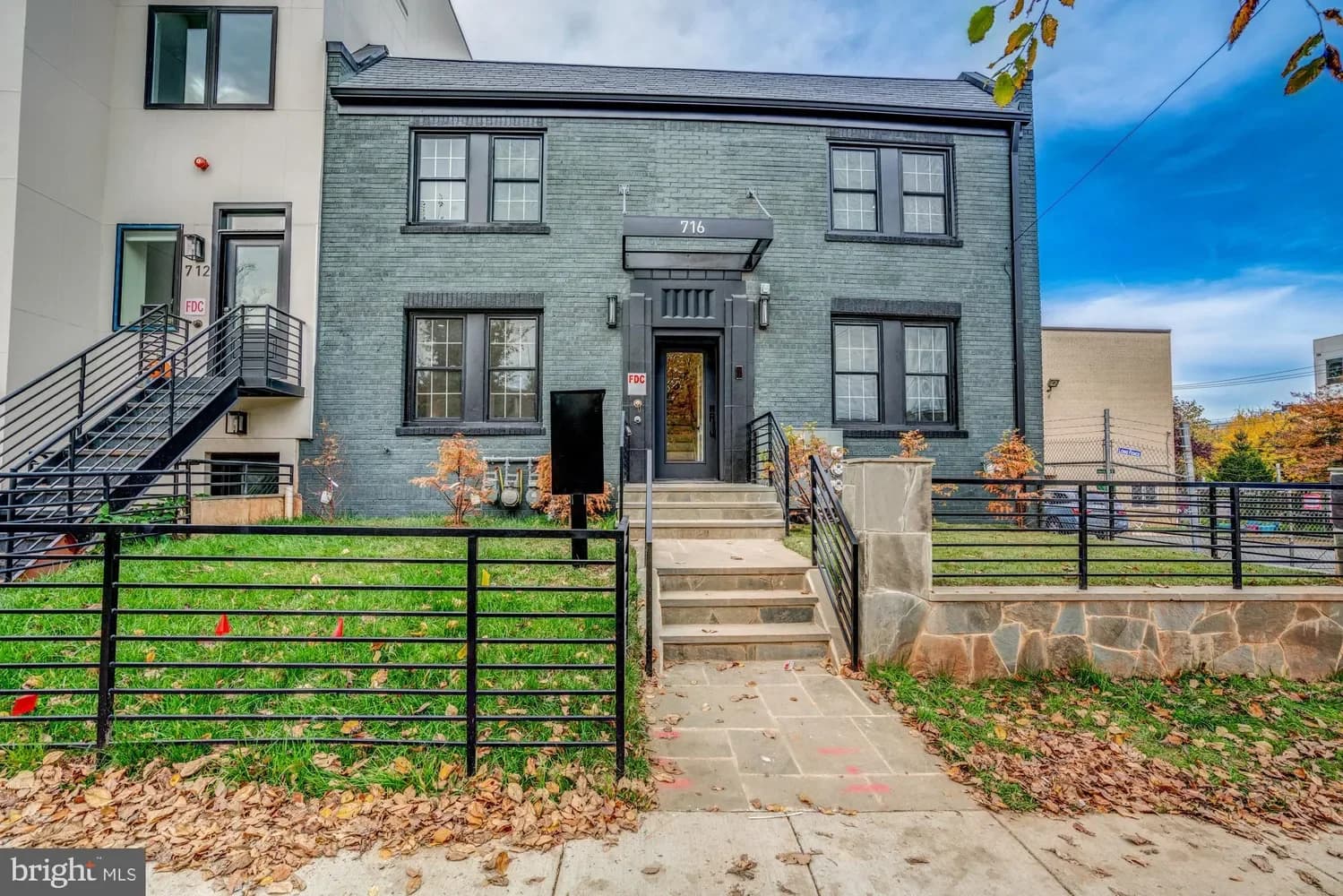 716 Kearny Street Northeast