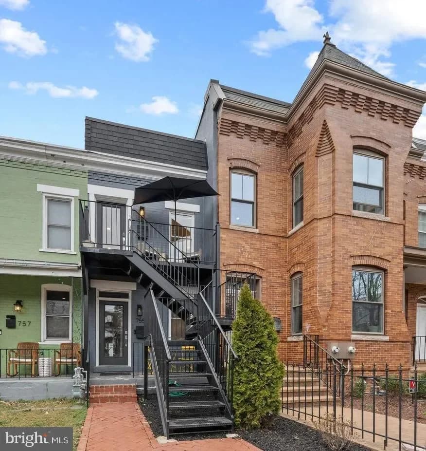 755 Fairmont Street Northwest